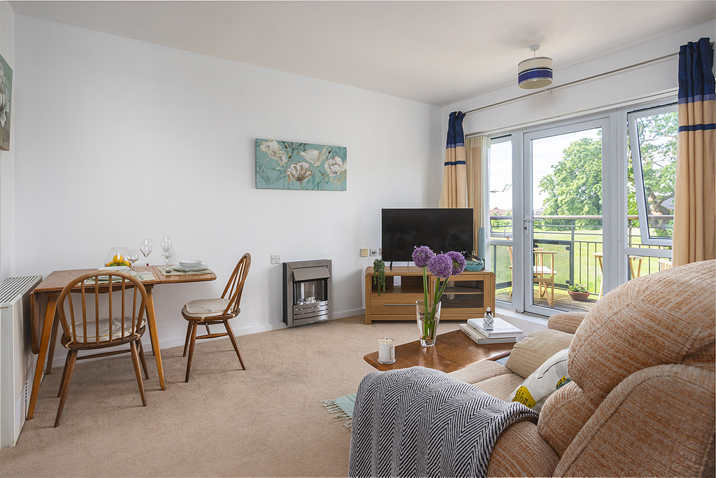 25-Hazelmere-Winsford-Pic-1
