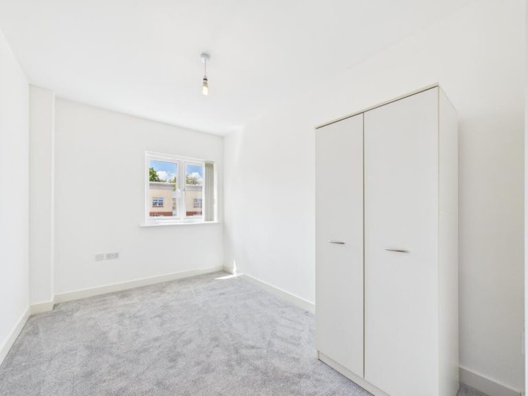 LDE-10177-property-7