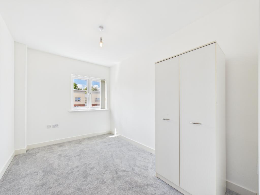 LDE-10177-property-7