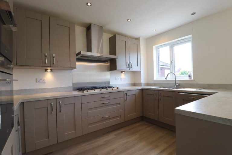 LDE-9559-property-3