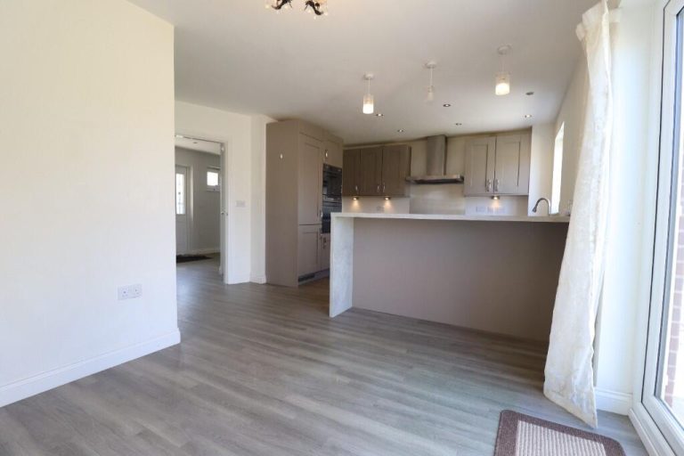 LDE-9559-property-5